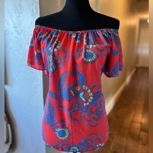 Wow. Get ready for summer in this top